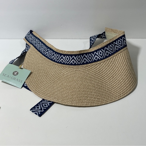 Tie Back Visor - Picture 5 of 12